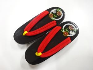未使用品　漆塗り桐下駄(23.5センチ)